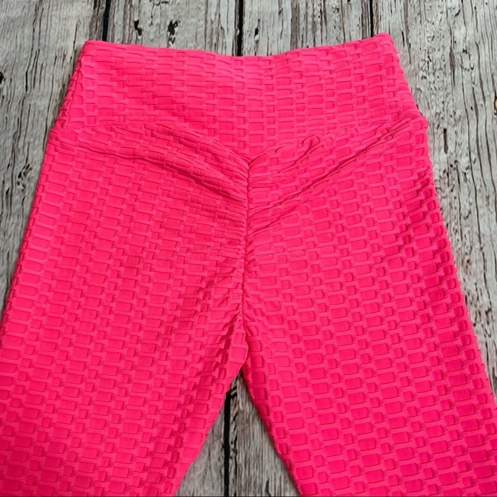 Pink Scrunch Leggings One Size / Medium Textured Booty Butt‎ Lift Compression - Picture 2 of 11